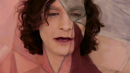 Gif: Gotye's "Somebody that I used to know" video